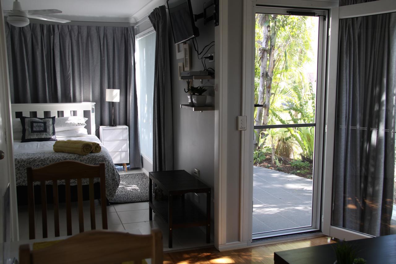 Paperbark Bed & Breakfast Брисбен Экстерьер фото
